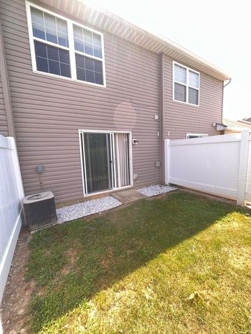 5171 Mantua Drive, 64C, Canal Winchester, OH 43110