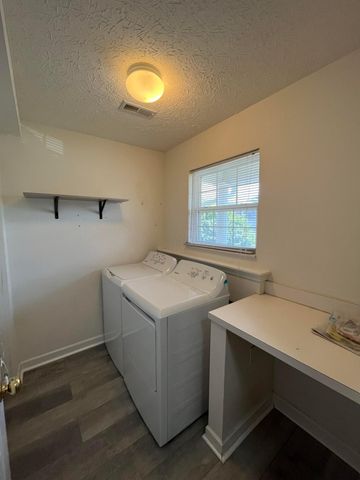 5171 Mantua Drive, 64C, Canal Winchester, OH 43110