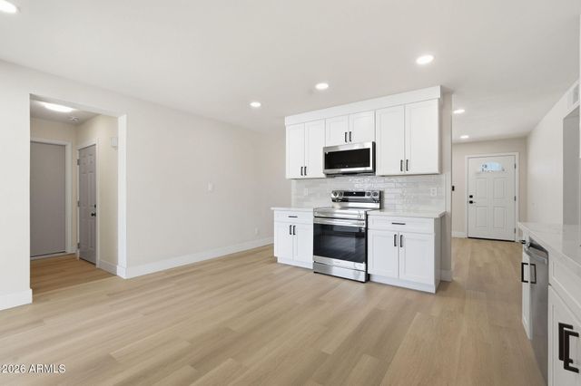 3714 W ECHO Lane, Phoenix, AZ 85051
