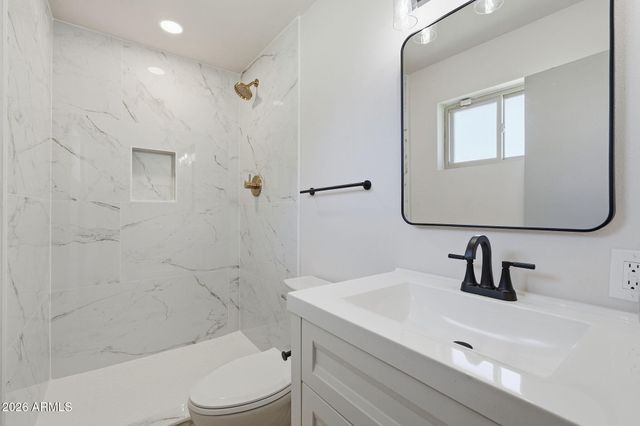 3714 W ECHO Lane, Phoenix, AZ 85051