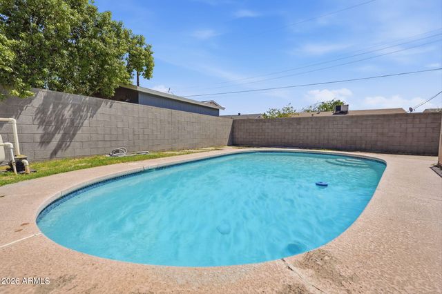 3714 W ECHO Lane, Phoenix, AZ 85051