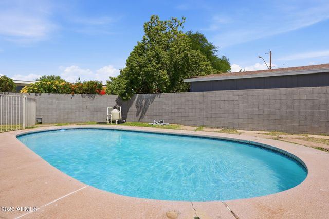 3714 W ECHO Lane, Phoenix, AZ 85051