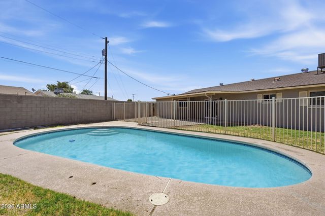 3714 W ECHO Lane, Phoenix, AZ 85051