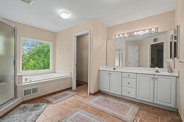 4903 White Blossom Boulevard, Mason, OH 45040