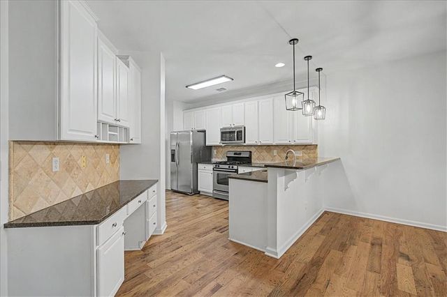 195 Cabots Cove Court, Alpharetta, GA 30022