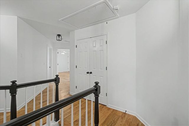 195 Cabots Cove Court, Alpharetta, GA 30022