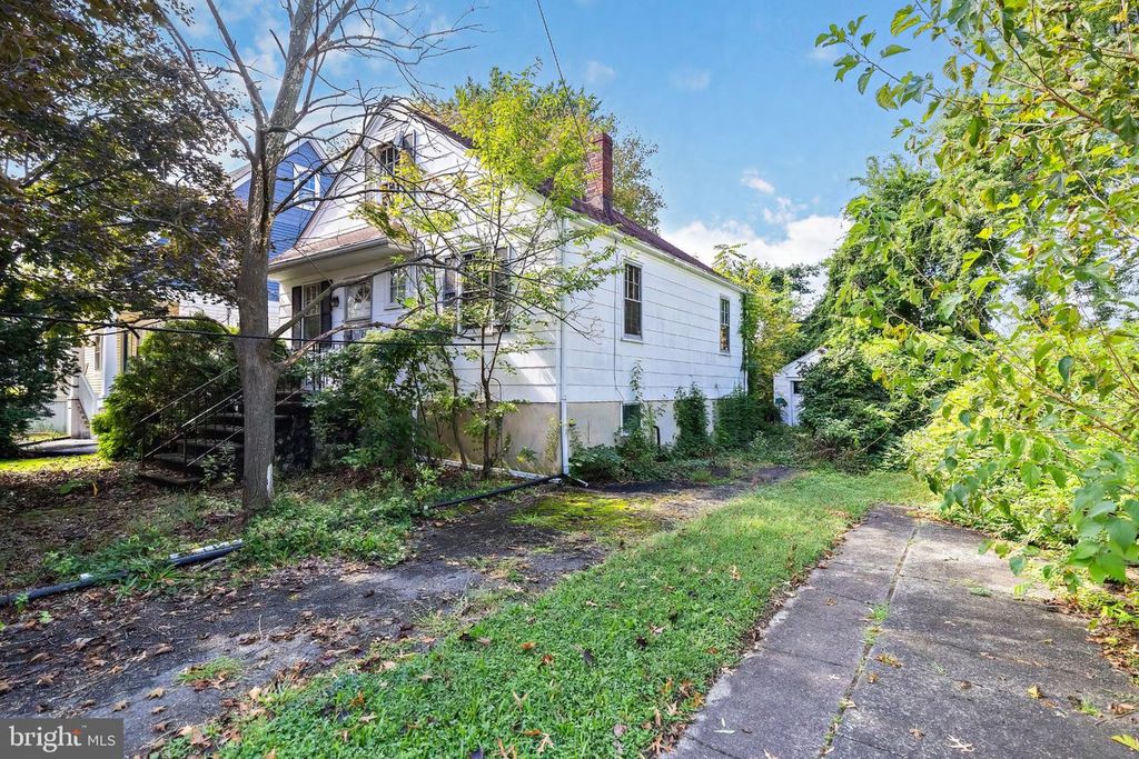 108 CENTRAL AVE, Audubon, NJ 08106