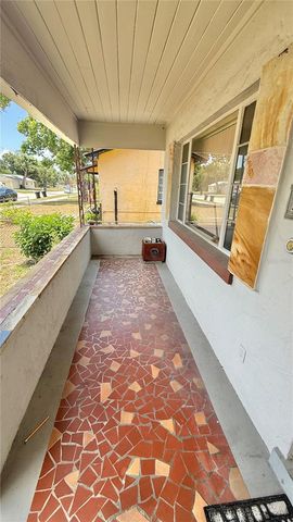 2055 29TH STREET S, St Petersburg, FL 33712