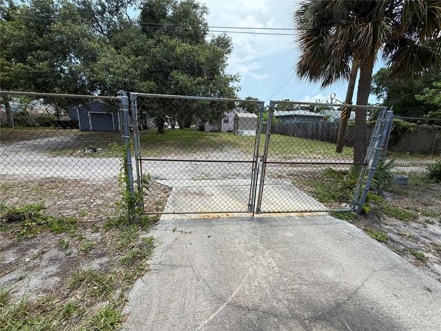 2055 29TH STREET S, St Petersburg, FL 33712