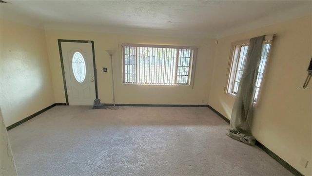2055 29TH STREET S, St Petersburg, FL 33712