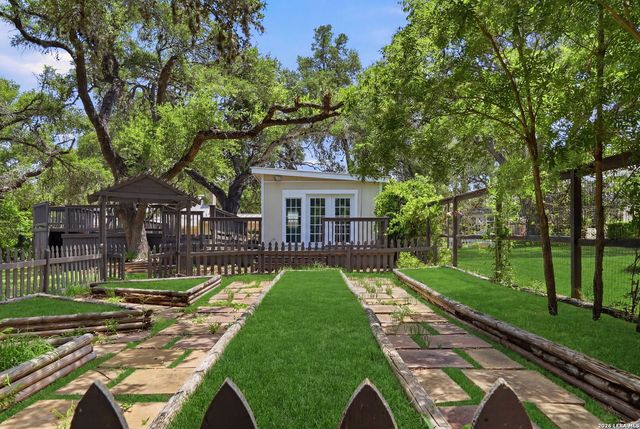 4791 Spreading Oak, Bulverde, TX 78163
