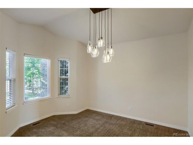 2054 Falcon Dr, Longmont, CO 80503