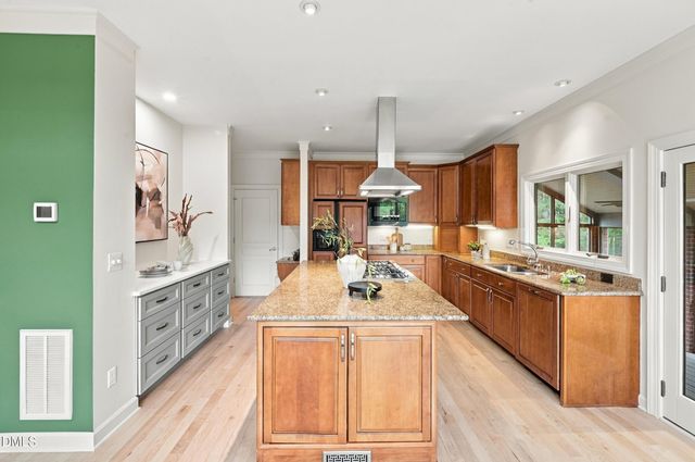 106 Wheatsbury Drive, Cary, NC 27513