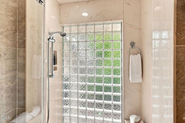 106 Wheatsbury Drive, Cary, NC 27513