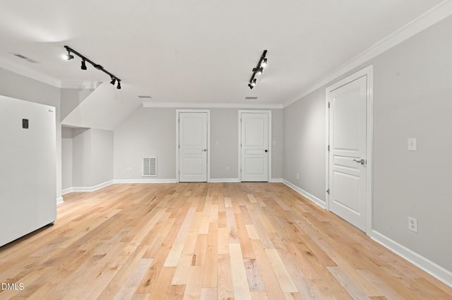 106 Wheatsbury Drive, Cary, NC 27513