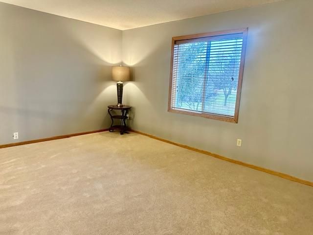 1147 142nd Lane NW, Andover, MN 55304