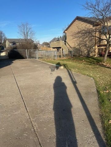 1147 142nd Lane NW, Andover, MN 55304