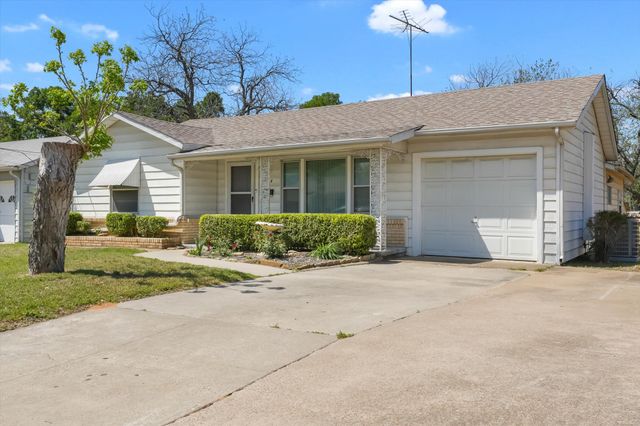 204 Westfork Drive, Fort Worth, TX 76114