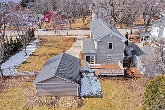 523 N 5th STREET, Manitowoc, WI 54220