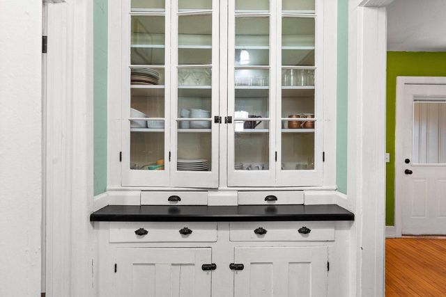 523 N 5th STREET, Manitowoc, WI 54220