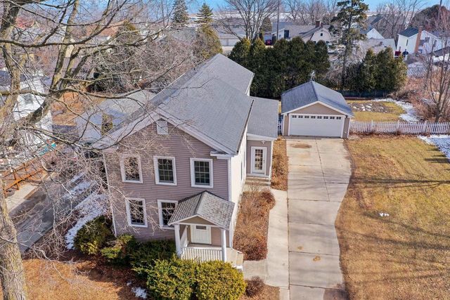 523 N 5th STREET, Manitowoc, WI 54220