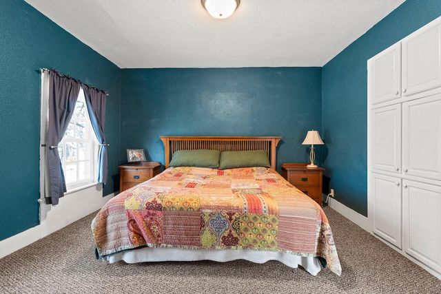 523 N 5th STREET, Manitowoc, WI 54220