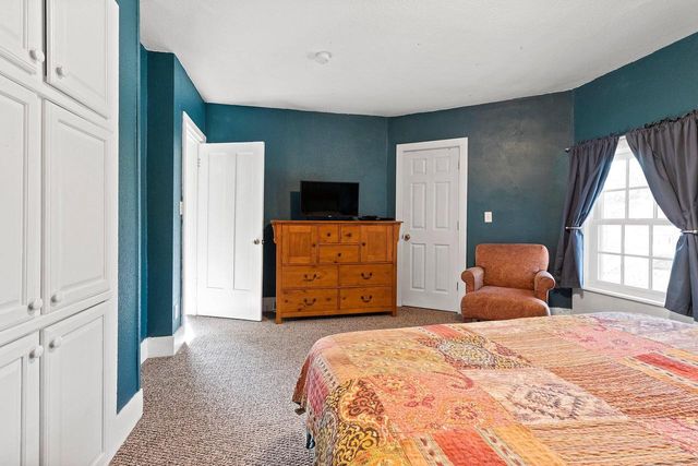 523 N 5th STREET, Manitowoc, WI 54220