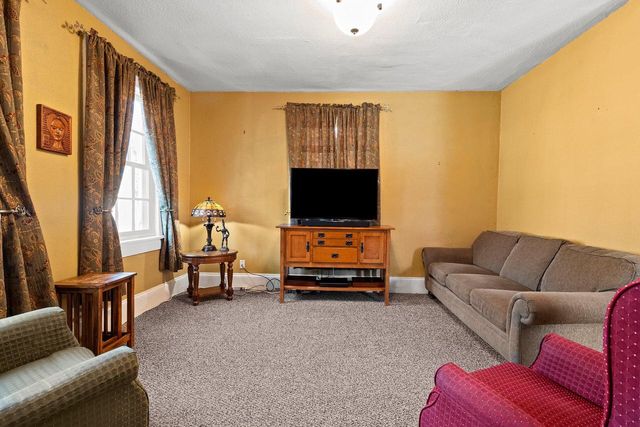 523 N 5th STREET, Manitowoc, WI 54220