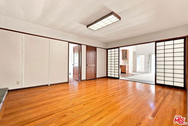 1409 Thayer Avenue, Los Angeles, CA 90024
