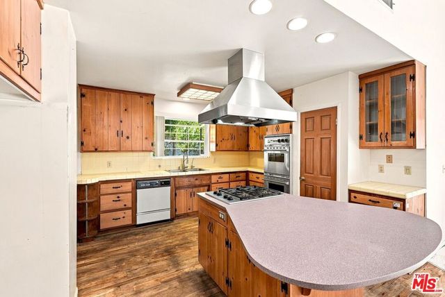 1409 Thayer Avenue, Los Angeles, CA 90024