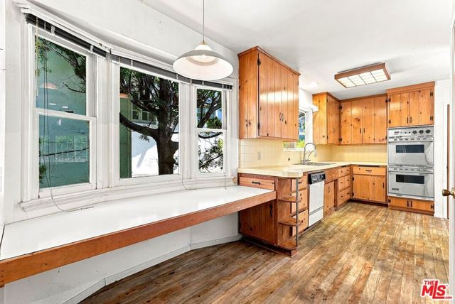 1409 Thayer Avenue, Los Angeles, CA 90024