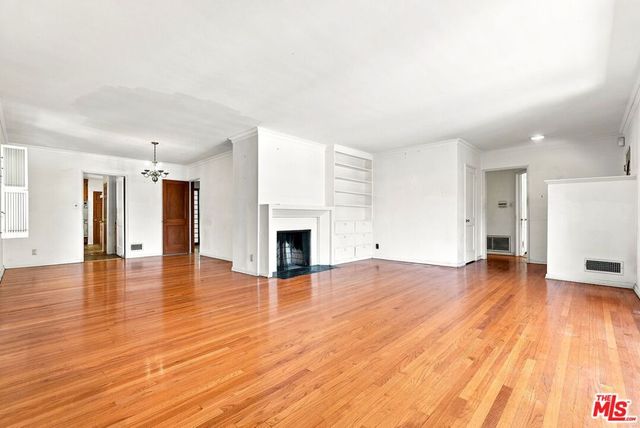 1409 Thayer Avenue, Los Angeles, CA 90024