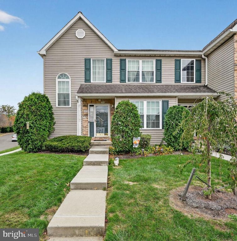 160 DEER RUN CT, Royersford, PA 19468