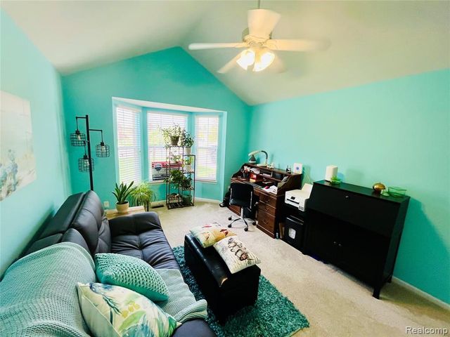 828 Woodhaven Drive, Commerce Twp, MI 48390