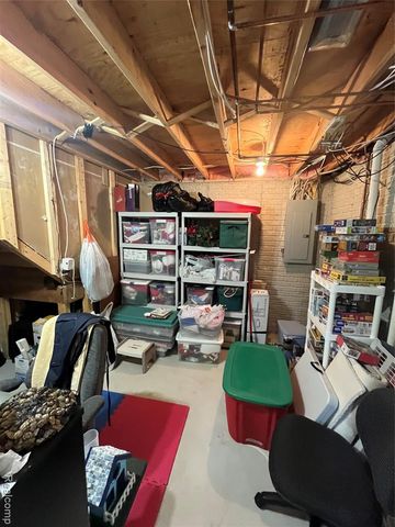 828 Woodhaven Drive, Commerce Twp, MI 48390