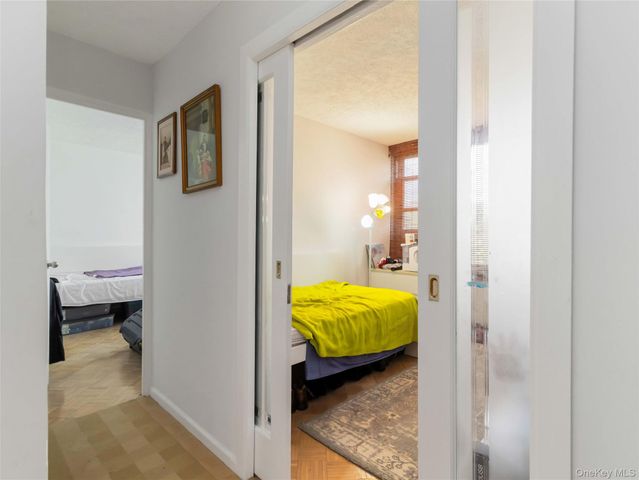 7-25 166 Street 6A, Beechhurst, NY 11357