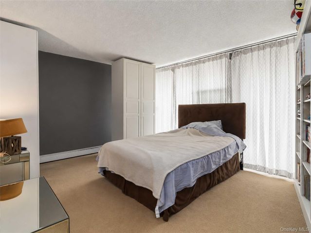 7-25 166 Street 6A, Beechhurst, NY 11357