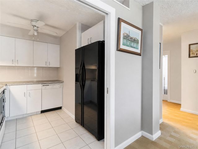 7-25 166 Street 6A, Beechhurst, NY 11357