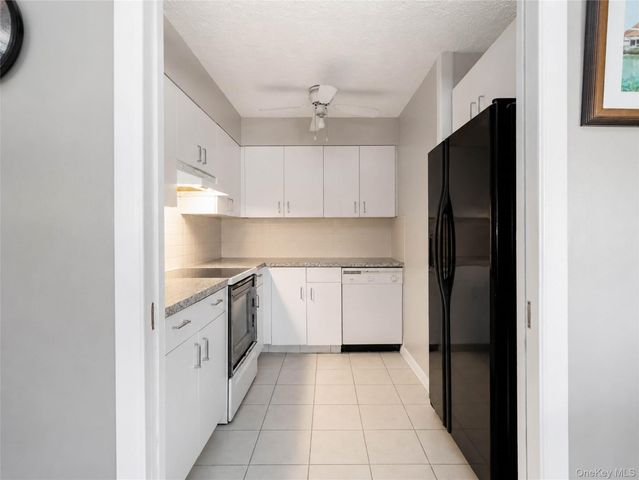 7-25 166 Street 6A, Beechhurst, NY 11357