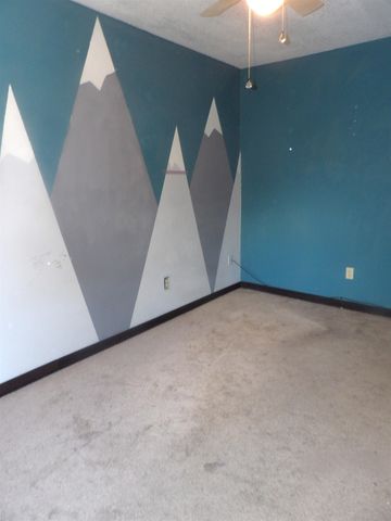 935 N Wirth St, Augusta, KS 67010