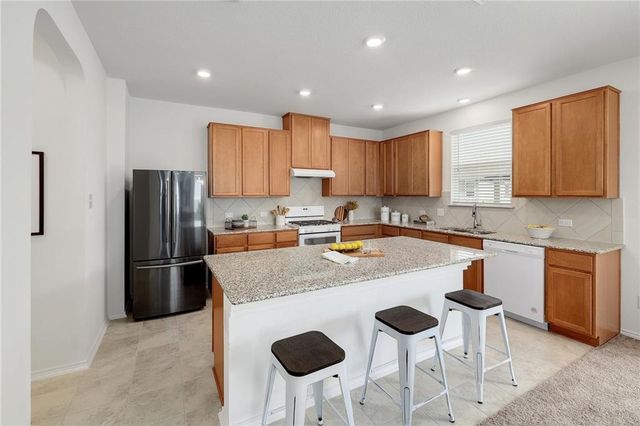 808 Desaix DR, Georgetown, TX 78628