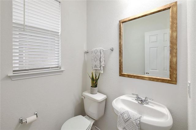 808 Desaix DR, Georgetown, TX 78628