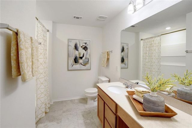 808 Desaix DR, Georgetown, TX 78628