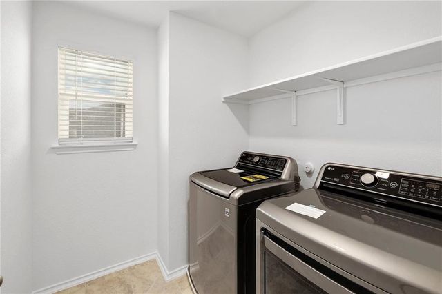 808 Desaix DR, Georgetown, TX 78628