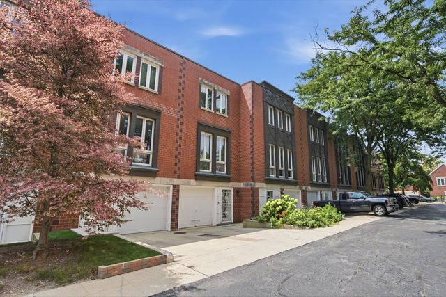 1437 S Plymouth Court H, Chicago, IL 60605
