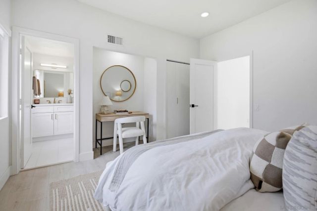 7965 Caminito Del Cid, La Jolla, CA 92037
