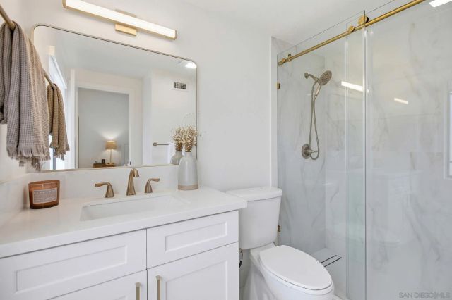 7965 Caminito Del Cid, La Jolla, CA 92037
