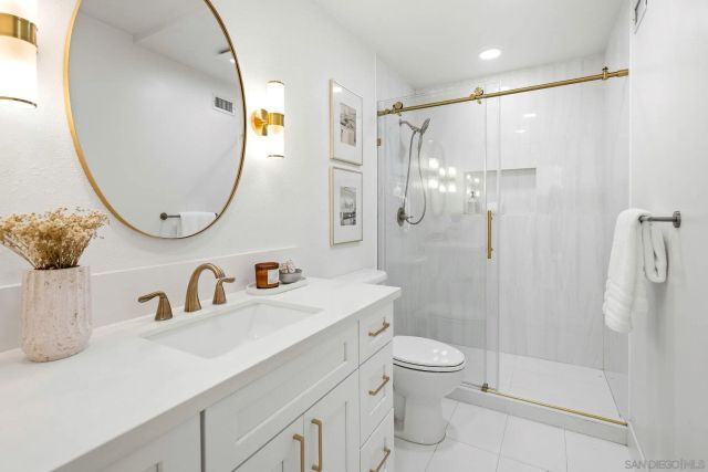7965 Caminito Del Cid, La Jolla, CA 92037