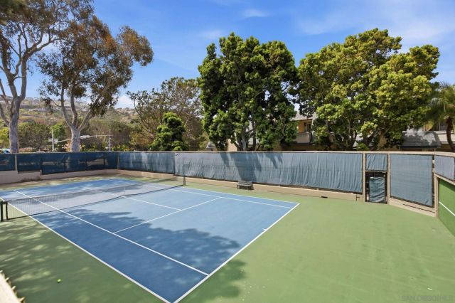 7965 Caminito Del Cid, La Jolla, CA 92037