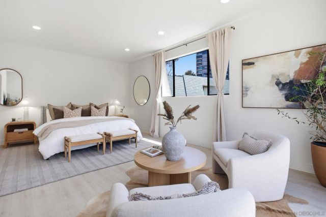7965 Caminito Del Cid, La Jolla, CA 92037